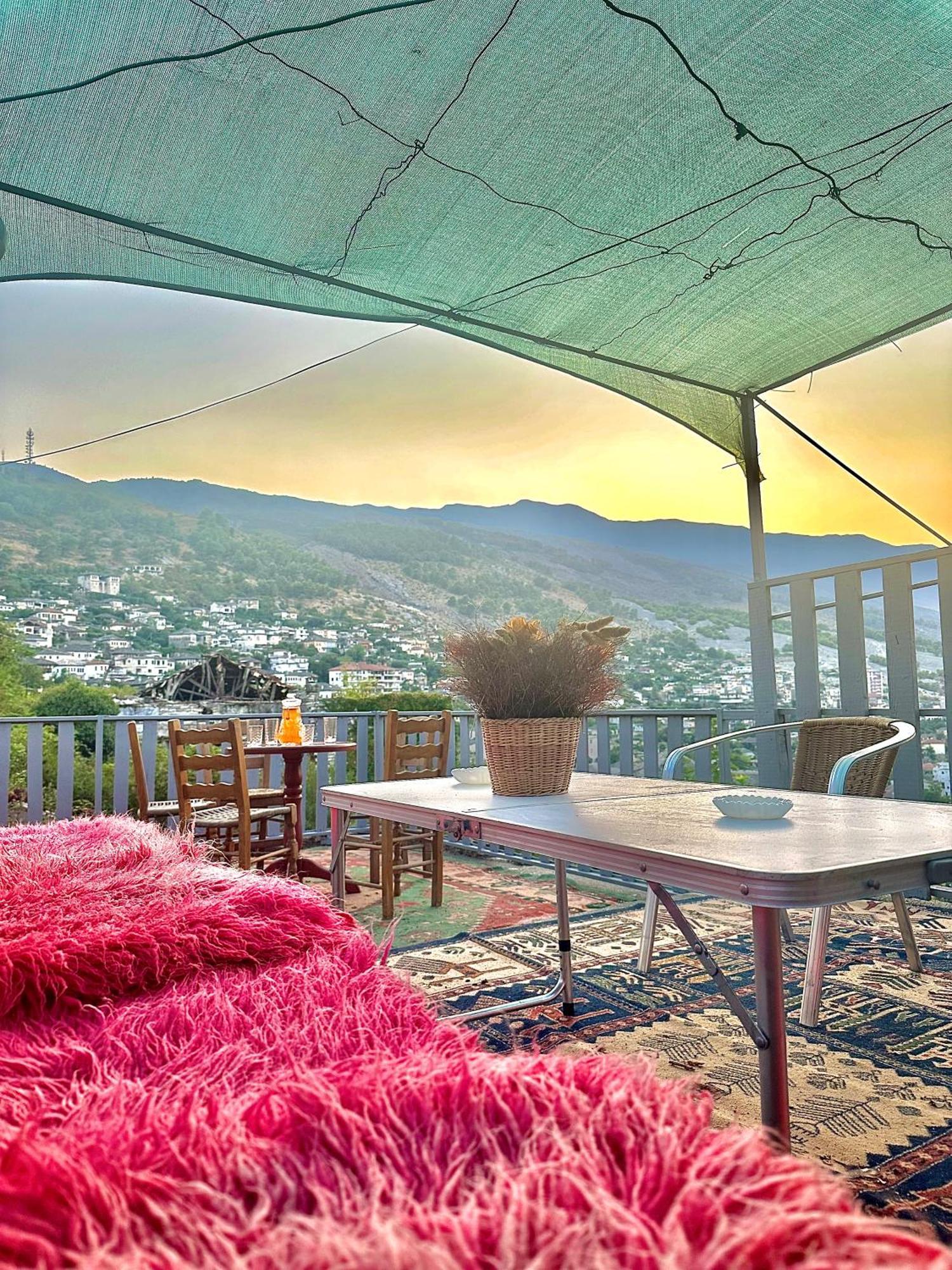 Grandpas House Hotel Gjirokaster Luaran gambar