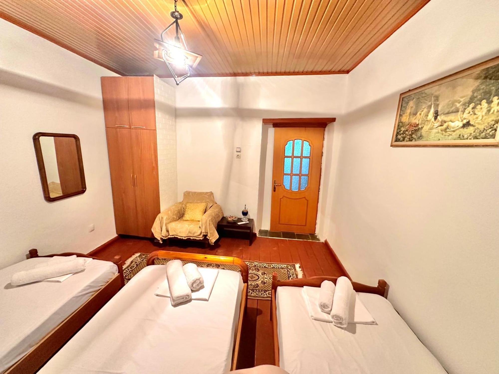 Grandpas House Hotel Gjirokaster Luaran gambar