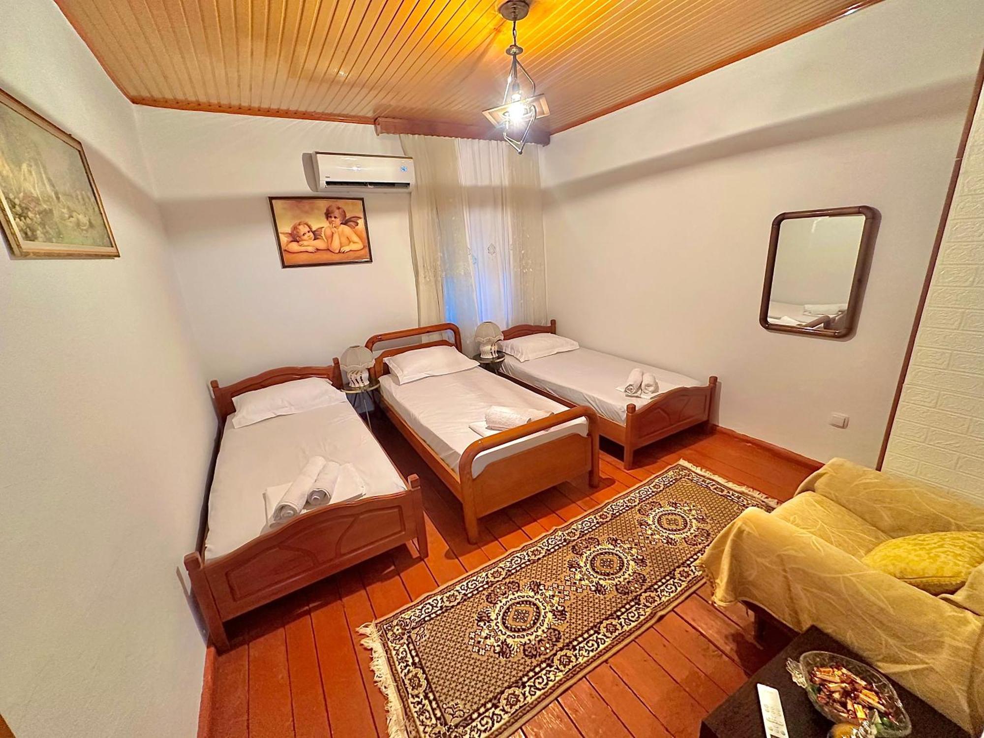 Grandpas House Hotel Gjirokaster Luaran gambar