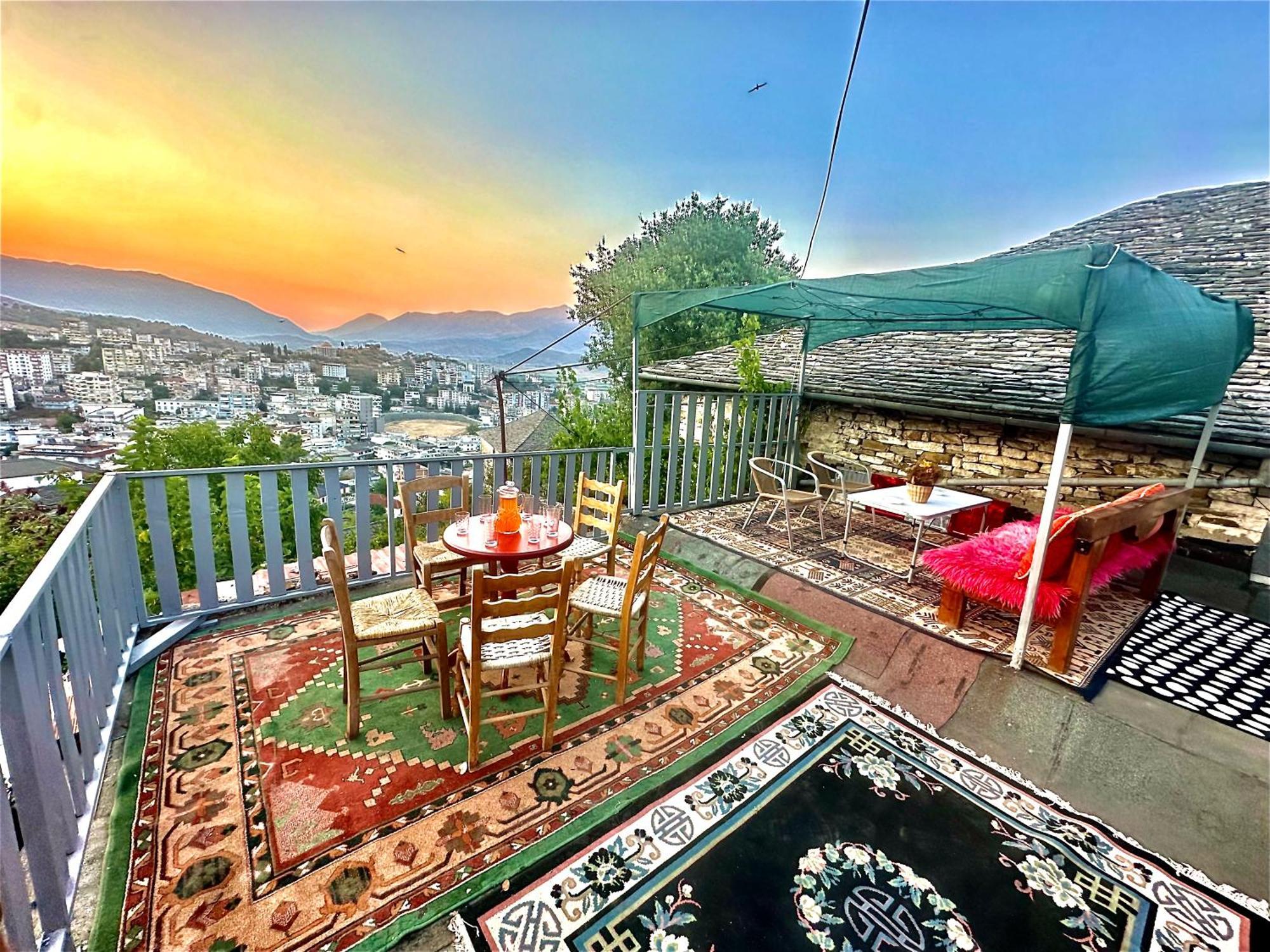 Grandpas House Hotel Gjirokaster Luaran gambar