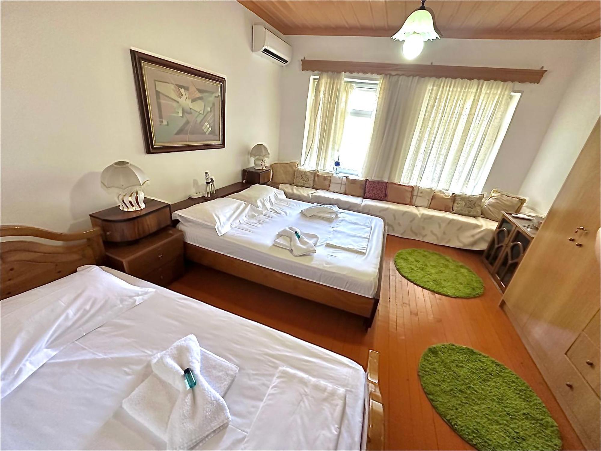 Grandpas House Hotel Gjirokaster Luaran gambar