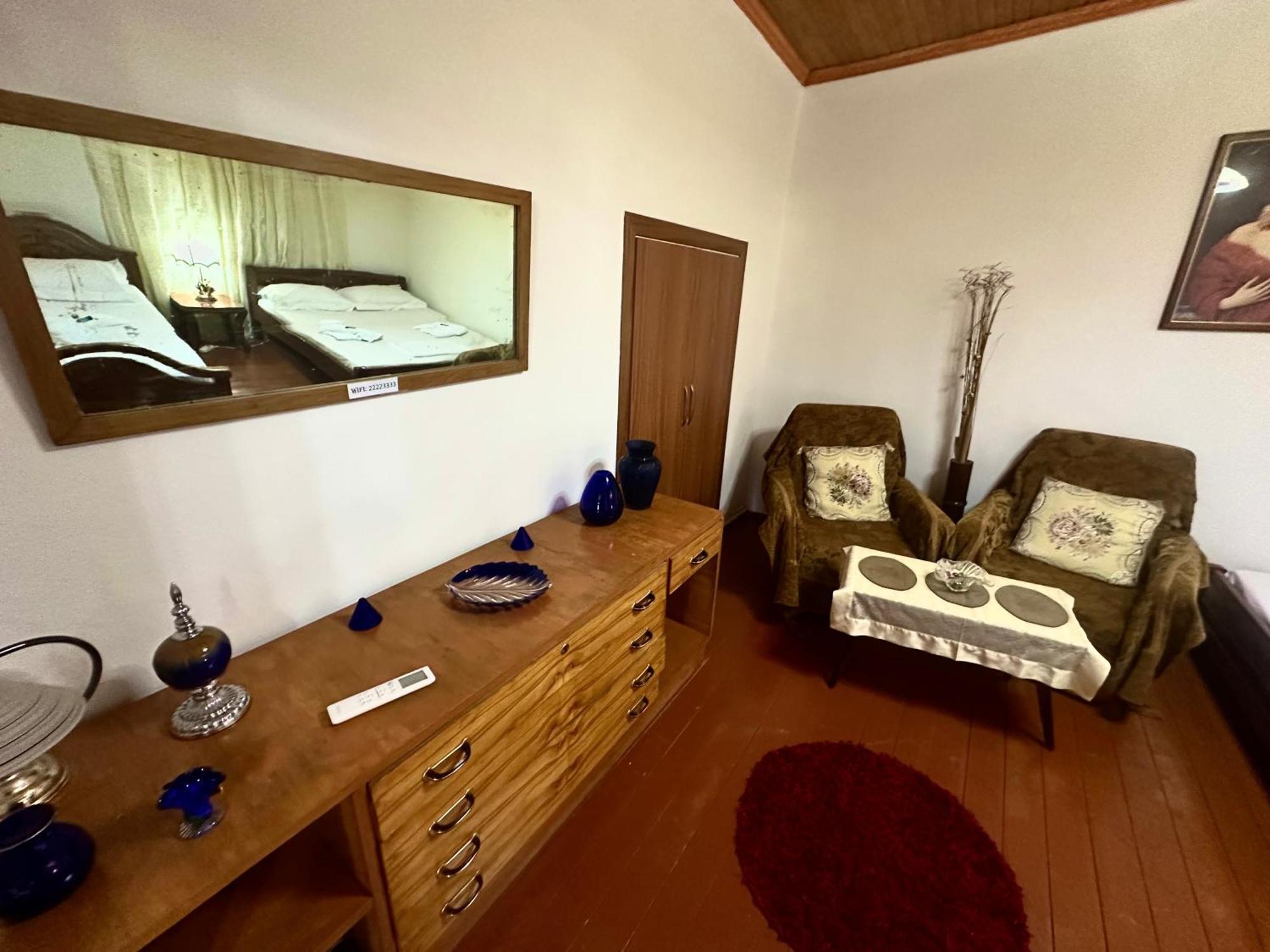 Grandpas House Hotel Gjirokaster Luaran gambar